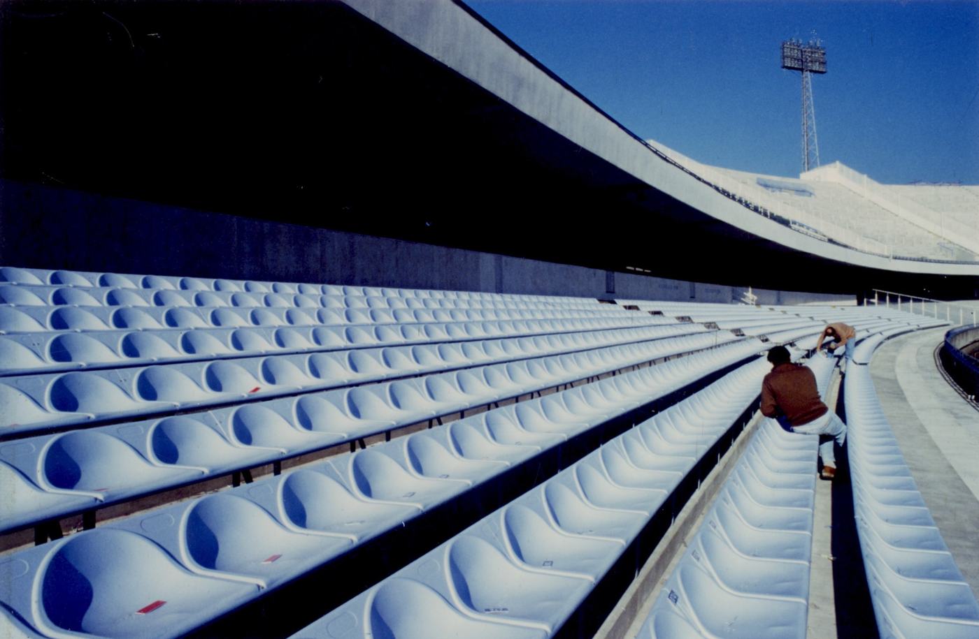 sedili_stadio_90_Jt8pq4o